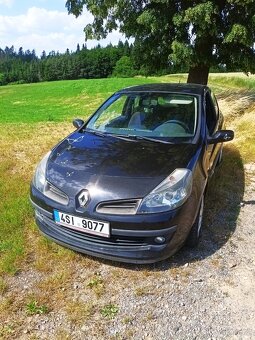 Renault Clio 1.6 i - 4