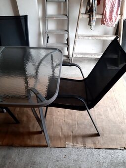 Zahradní sůl a židle - 4