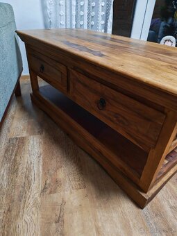 Konferenční stolek - 4