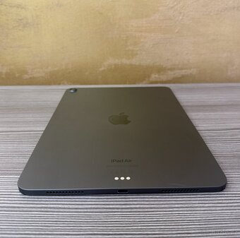 Apple iPad Air 10.9" 2022 M1 64GB šedá - 4