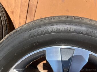 ALU KOLA 18" pro Honda CR-V + pneu - 4