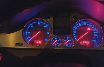 Volkswagen Passat B6 - 4