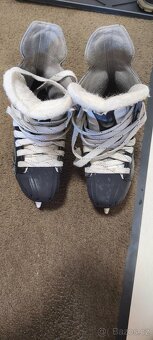Lední brusle Nike vel 37 - 4