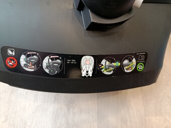 Cybex Dětská autosedačka Aton B2-i-Size + Base One - 4