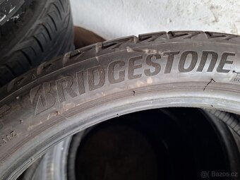 Prodám letní pneu 225/40/19 Bridgestone - 4
