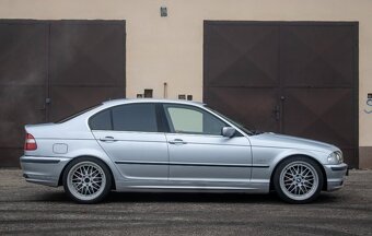 BMW 328i E46 2.8i 142 kW - 4
