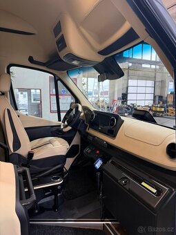 MERCEDES-BENZ SPRINTER GENTLEVAN PANORAMIC - 4