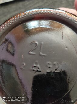 Hnědá lékařská nádoba - 4