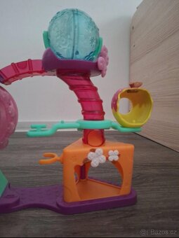 Petshop kolotoč - 4