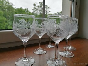 Krásné skleničky na víno 340 ml, sklo - 4