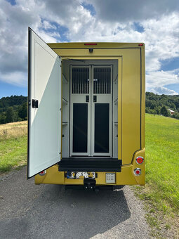 Predám prepravník na kone IVECO - 4