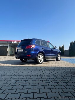 Hyundai Santa Fe - 4