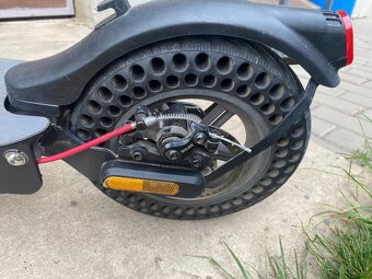 Elektrická koloběžka Sencor Scooter Two s60 - 4