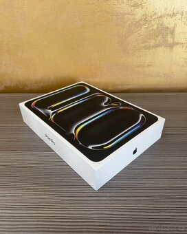Apple iPad Pro 11" 2025 M5 256GB Cellular černý, nový - 4