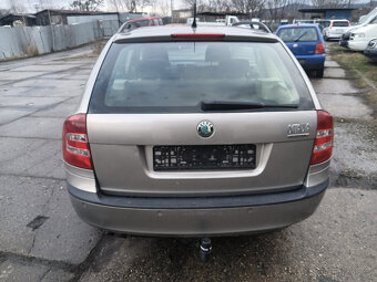 Náhradní díly na Škoda Octavia 2 2.0 FSI - 4