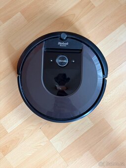 Roomba i7 - 4