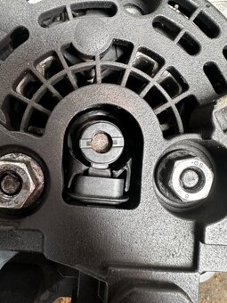Alternator BOSCH PEUGEOT 308 - 4