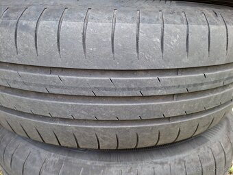 Sada pneu Goodyear 185/65r15 - 4