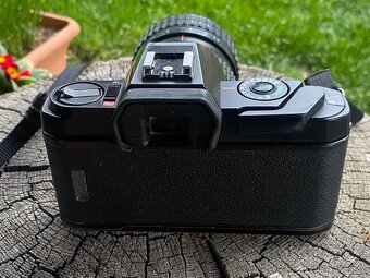 Pentax P30 + Pentax-A zoom 28-80mm f3,5-4,5 - 4