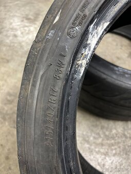 215/40 r17 zeknova - 4