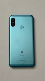 Xiaomi Mi A2 Lite 32 GB - 4