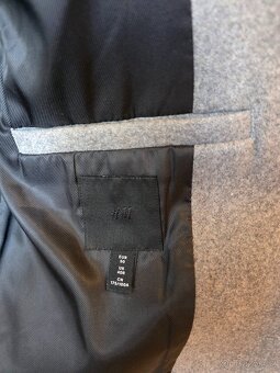 Kabát H&M // Velikost: M - 4