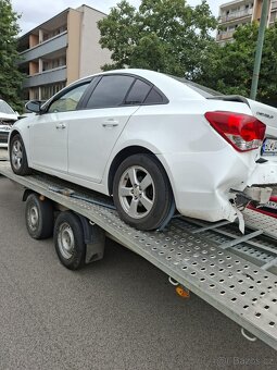 Rozpredám Chevrolet Cruze 1.6 91kw  2011 - 4