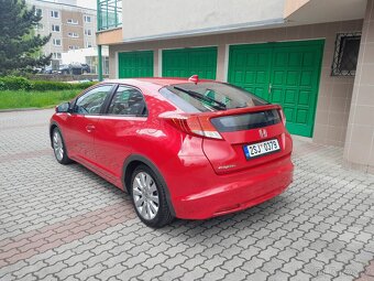 Honda Civic 2,2i-DTEC 110KW Sport - 4