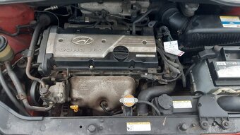 Hyundai Getz 1,4i 16V 2006 71kW - pouze dily - 4