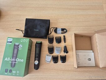 multifunkční zastřihovač Philips MG3946/15 - 4