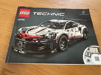 LEGO Technic 42096 Porsche 911 - 4