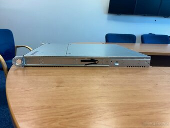 Server Supermicro X9SRI,1U,40GB RAM, 4TB HDD - 4