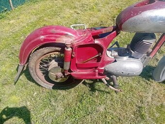 Jawa 250/353 - 4