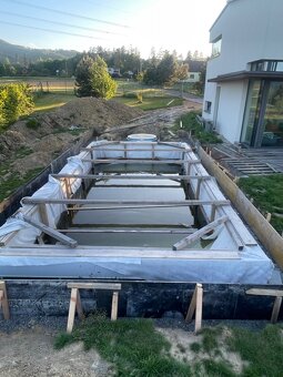 Prodám výdřevu bazénu Albixon 8x4 m - 4