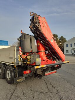 Nákladní automobil s hydraulickou rukou - 4