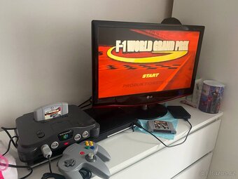 Nintendo 64 - 4