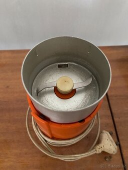 staré elektro spotřebiče - 4