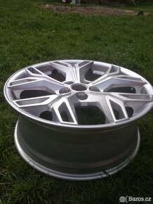 1 kus alu kola originál Mitsubishi R18 5x114,3 - 4