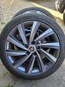 Kola škoda octavia perseus r18 5x112 et48 - 4