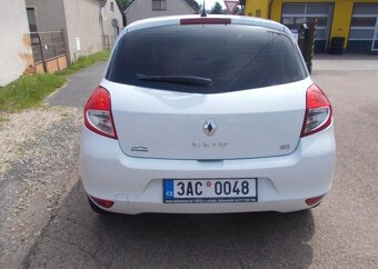 Renault Clio 1,5 DCI kou nové v ČR,nová STK nafta manuál - 4