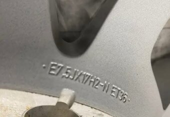 Originální Alu kola Audi A6 225/60/17 zimní - 4