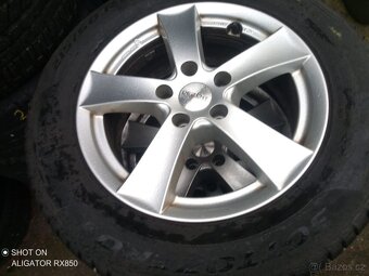 215-60 R16 zimní - 4