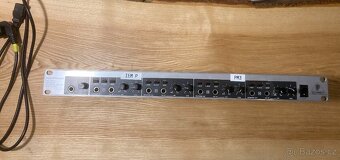 Behringer Powerplay HA4400 slúchadlový zosilňovač - 4