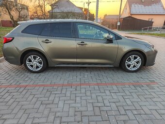 Toyota Corolla 1.8 hybrid TS - 4