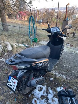 Skútr Maxon Blade 125 - 4