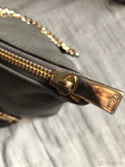 Kožená kabelka Furla - 4