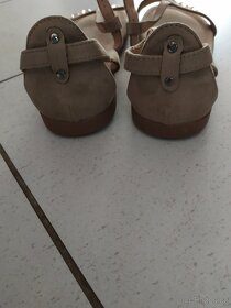 Nové dámské kožené sandály - 4