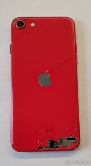 IPhone SE 2020 na náhradní díly. - 4