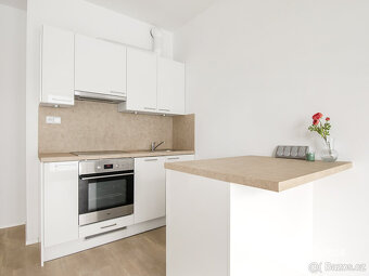 Pronájem bytu 1+kk, Klementova, Stodůlky, 17000 Kč/měs, 31 m - 4