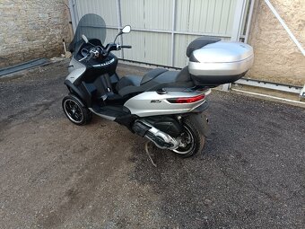 Piaggio mp3 500 ABS,ASR cz doklady v ceně šedá - 4